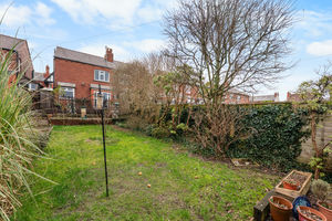 Photo 33- click for photo gallery